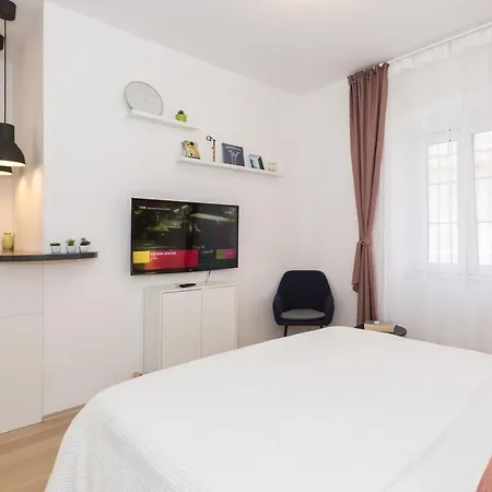 Liberty Town Center Room Dubrovnik Exterior photo